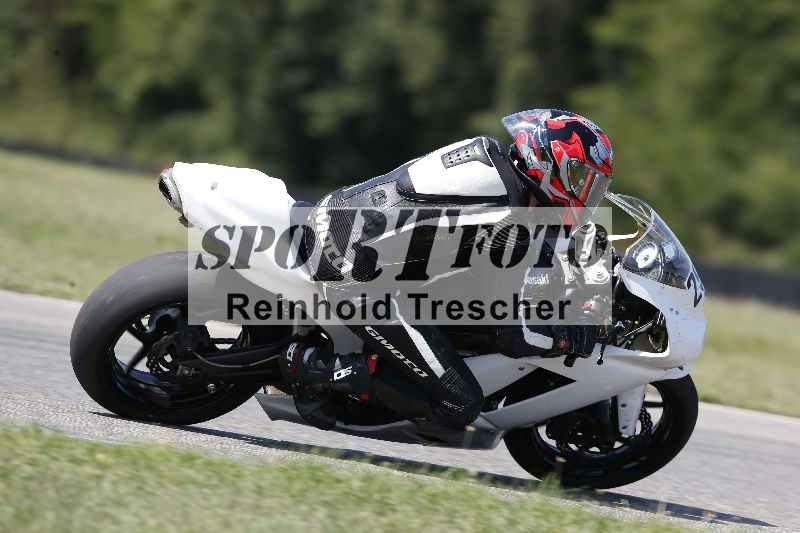 /44 09.08.2025 Plüss Moto Sport ADR/Freies Fahren/297